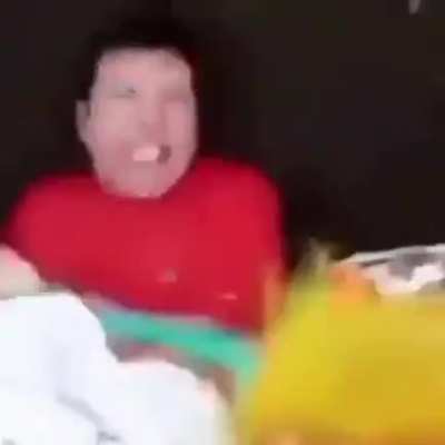 Si