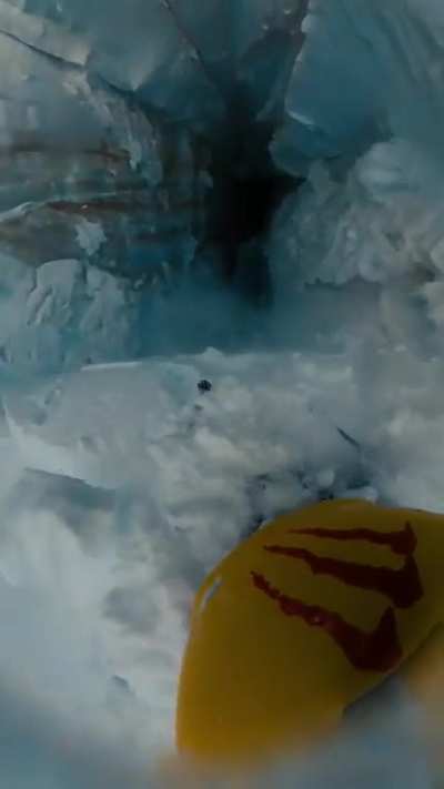 French Skier (@lespowtos on Instagram) miraculously survives crevasse fall
