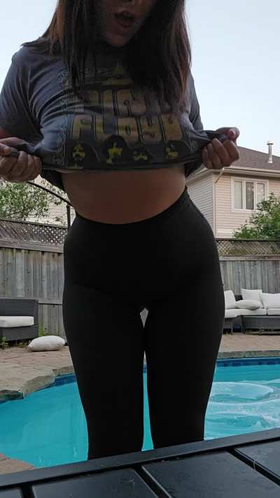 this teacher plans to titty drop on all the dads this summer