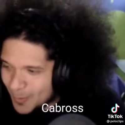 Cómo título pondré que estoy entre comprar xenoblades y Miitopia, ¿Cuál compro primero?