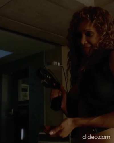 Patricia McKenzie in cosmo<wbr>polis<wbr>(2012<wbr>)