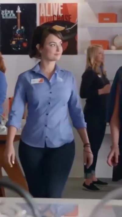 Classic Lily, Curves for days