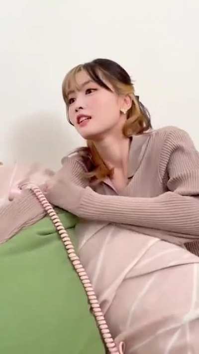211227 - Momo
