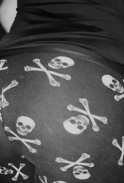 ☠️🍑😉