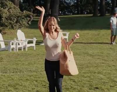 Alice Eve - Bouncing Boobs