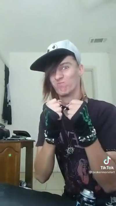 Try not to headbang challenge 🤘