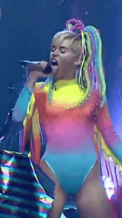 😛