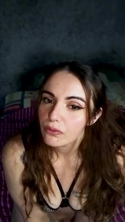 I videocall my husband like this