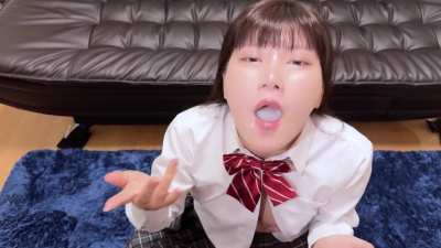 Akari Nonoka swallows a lot of cum