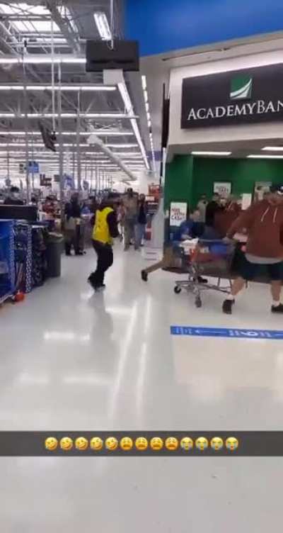 Walmart dud had enoughh