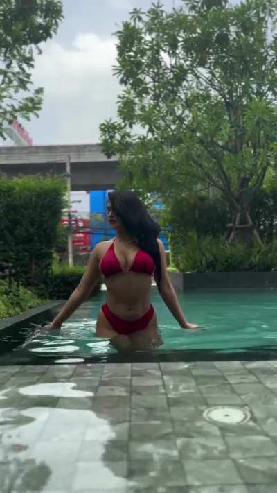 Sassy Poonam 