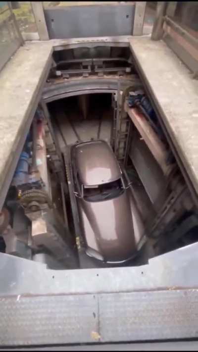 Mechanical Undeground Garage