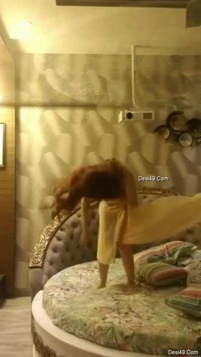 Pakistani Actress RabiPirzada UNSEEN Nude and Sexy Private Bedroom Video Leaked 🥵 LINK IN COMMENT 🔥🔥