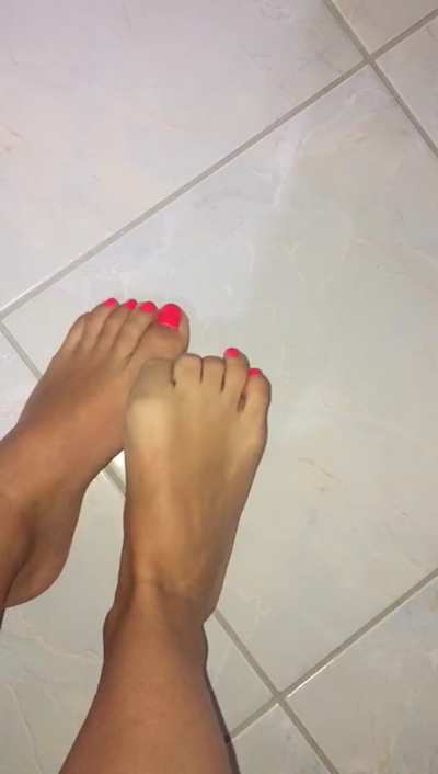 My toes needed some air