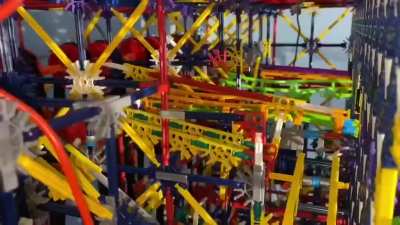 this guy built a k'nex pinball machine