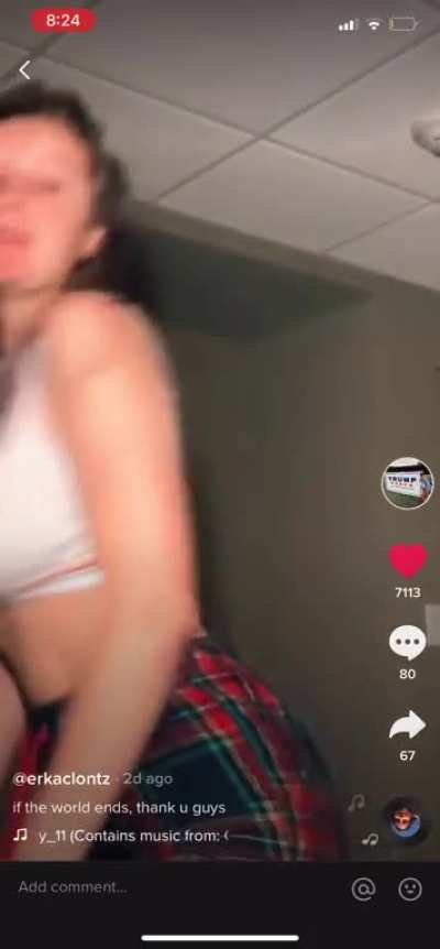 Erica clontz cleavage