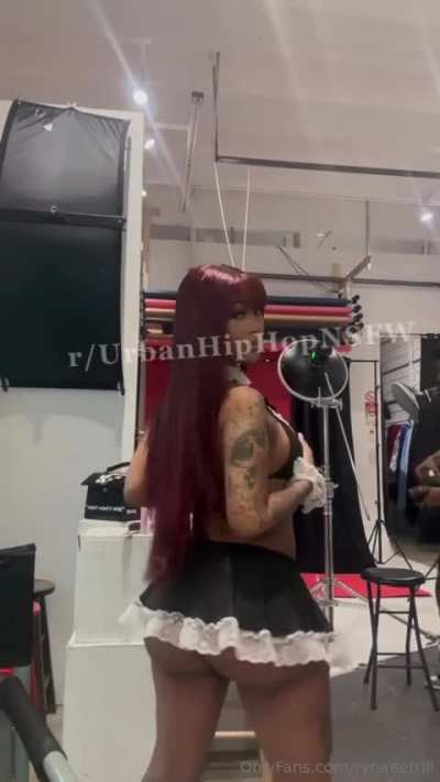 Twerking in skirt