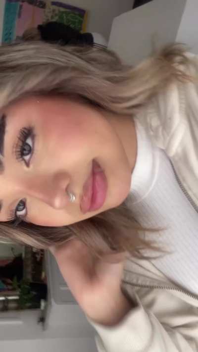 Which hole you are cumming in first?