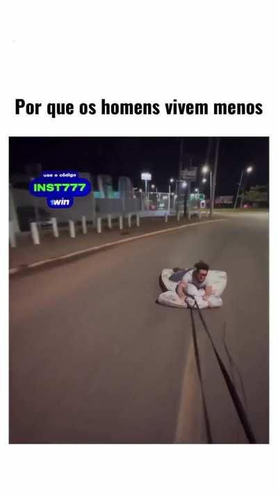 😂