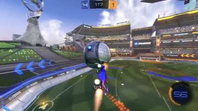 Kuxir pinch from own backboard