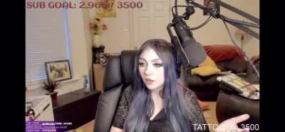 Jumpscare dono on ASMR stream