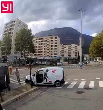 Don't park on the crosswalk