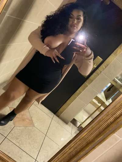 Meet me in the stall