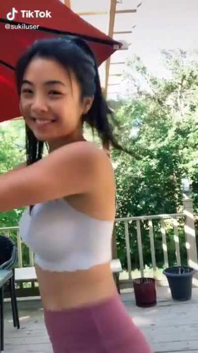 TikTok dance