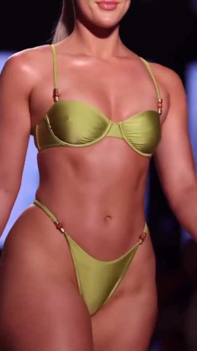 Riss Dubois