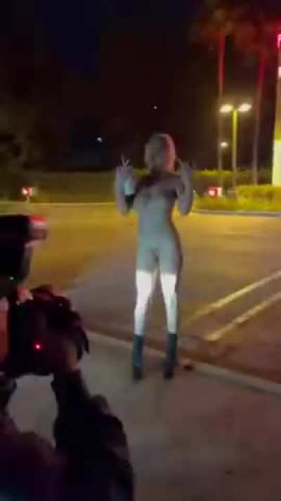 Flashing Public Naked