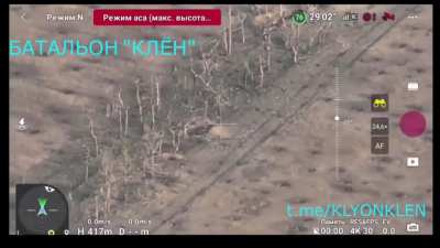 BMD-4M fire from 100-mm 2A70 guns (Russian VDV) from closed firing positions dismantle the Ukrainian Armed Forces stronghold near Verbov in the Orekhovsky direc<wbr>tion.<wbr>(Audi<wbr>o from Source)