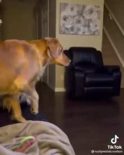 Watching that scene for the first time it's always scary