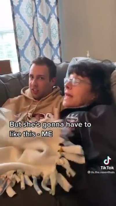 I would simply run.