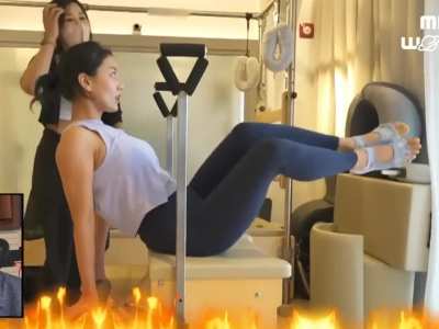 Jihyo working out 
