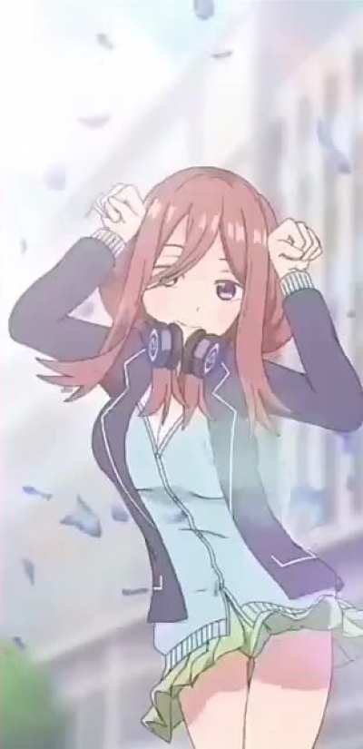 Dancing Miku