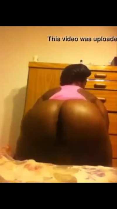 so much ass😍