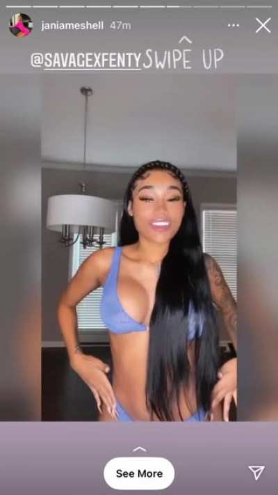 ⠀