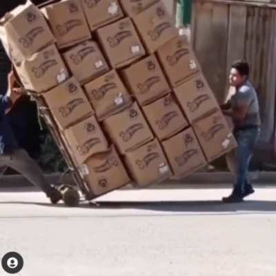 20 large boxes on 1 dolly