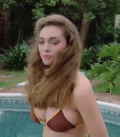 How have I only now heard of Lisa Allison? She’s perfect!