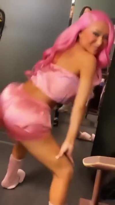 🤤
