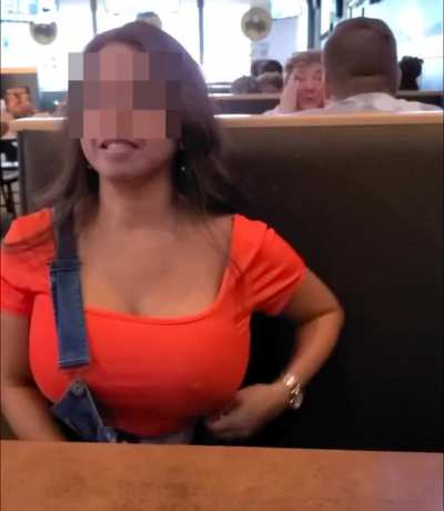 Having fun while waiting for food