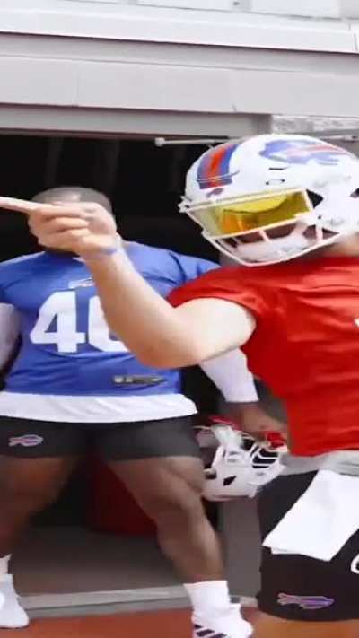 Buffalo bills Instagram back at it again