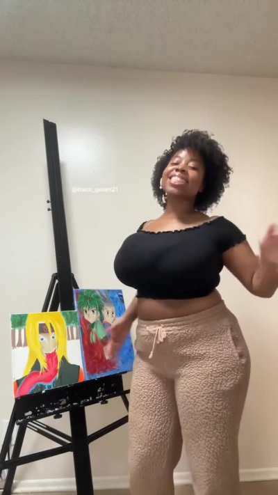 So thicc and Busty♥️