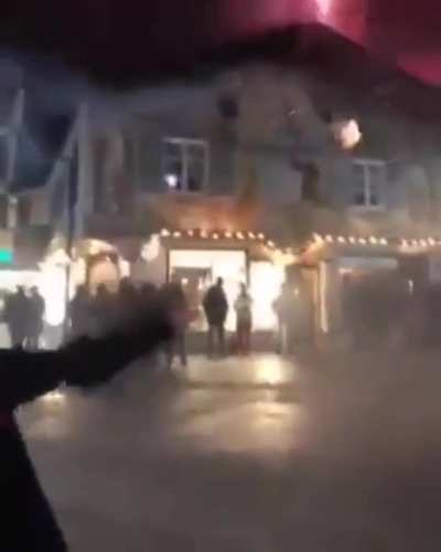 HMC while i commit a mild act of terrorism