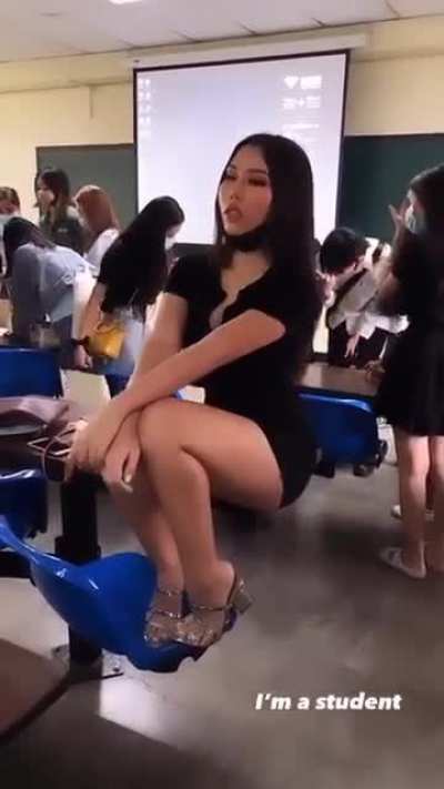 What a goddess! Insta<wbr>gram.<wbr>com/s<wbr>weetb<wbr>uthoe