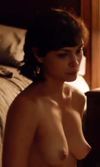 Morena Baccarin's beautiful, under<wbr>appre<wbr>ciate<wbr>d tits