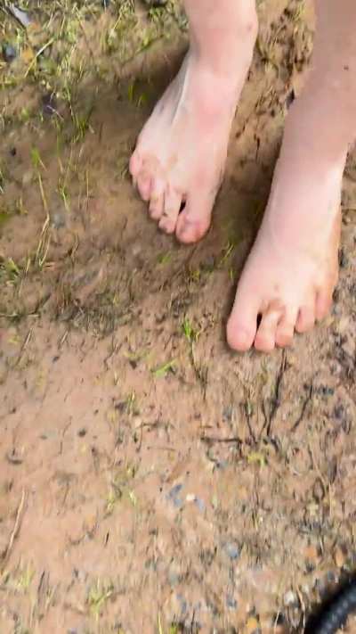I Love When My Feet Are Wet & Nasty