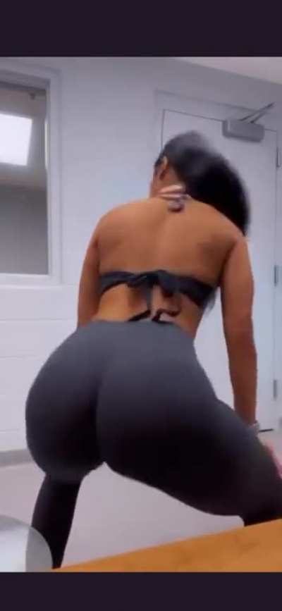I'll pound her ass