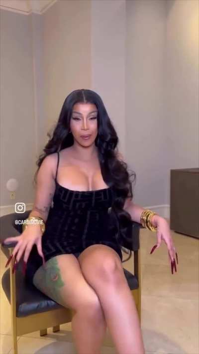 Mami Cardi 🔥