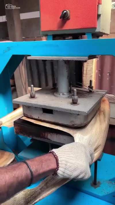 Making Plates out of Leaves
